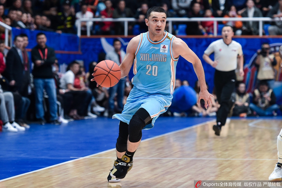 CBA第1轮:四川87-134新疆