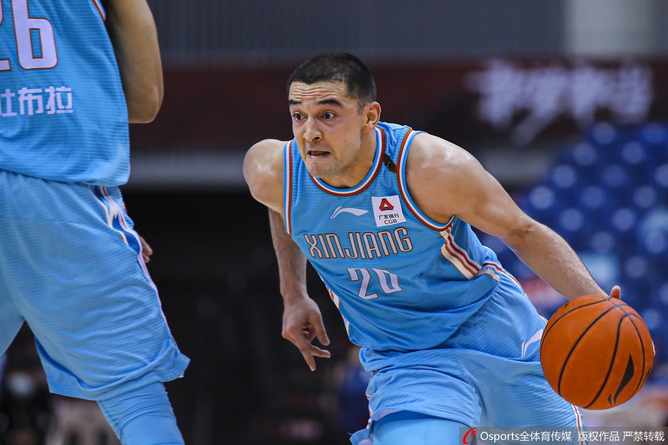 CBA复赛：新疆107-94山东