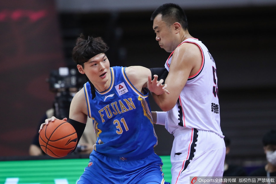 CBA复赛：辽宁121-101福建