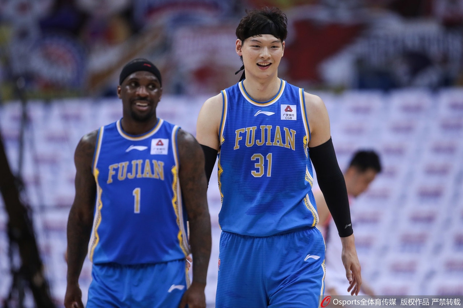 CBA复赛：辽宁121-101福建