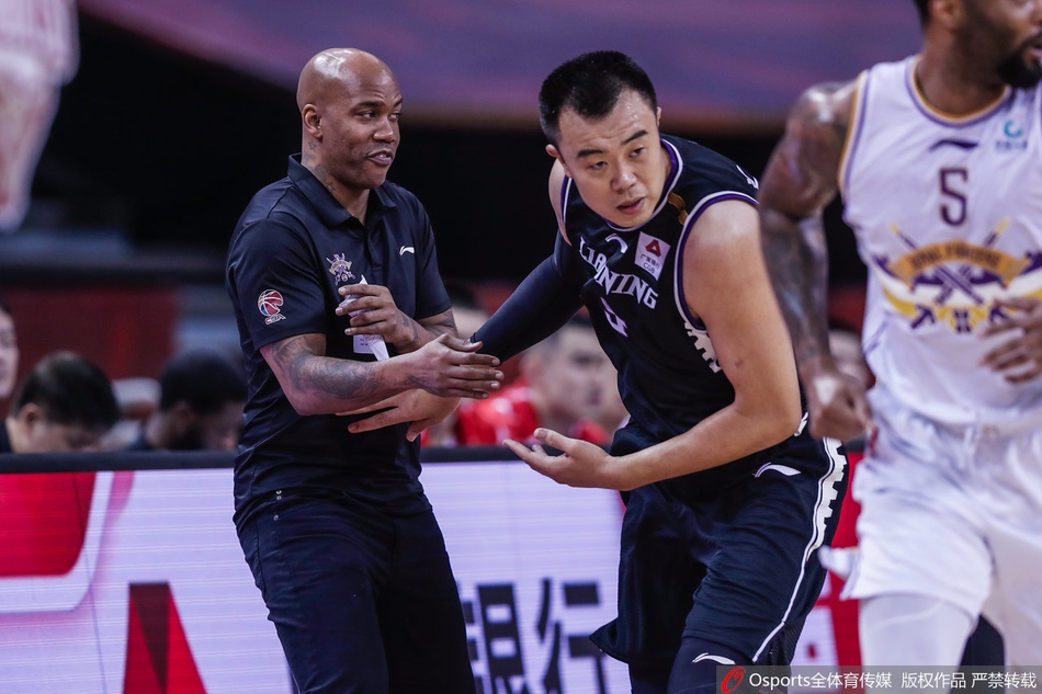 CBA复赛：北控106-123辽宁