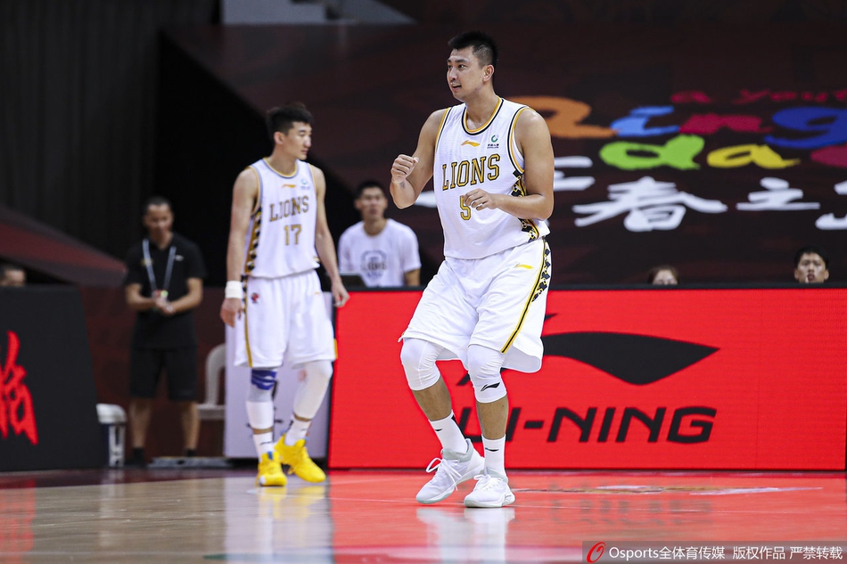 CBA复赛：广厦87-94深圳