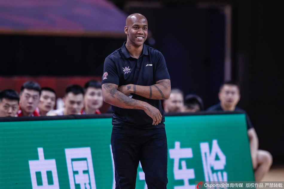 CBA复赛：北控106-123辽宁