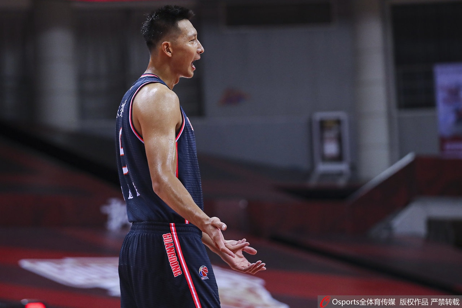 CBA复赛：浙江98-107广东