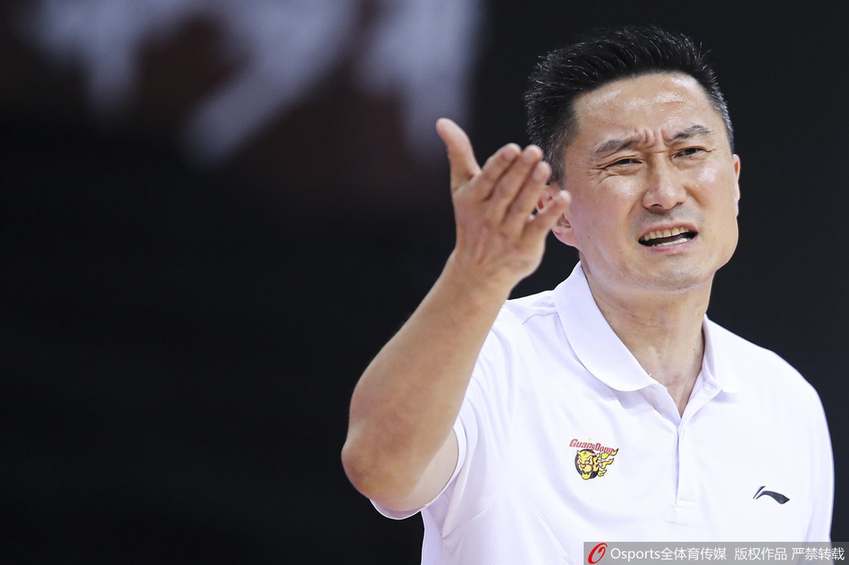 CBA复赛：浙江98-107广东