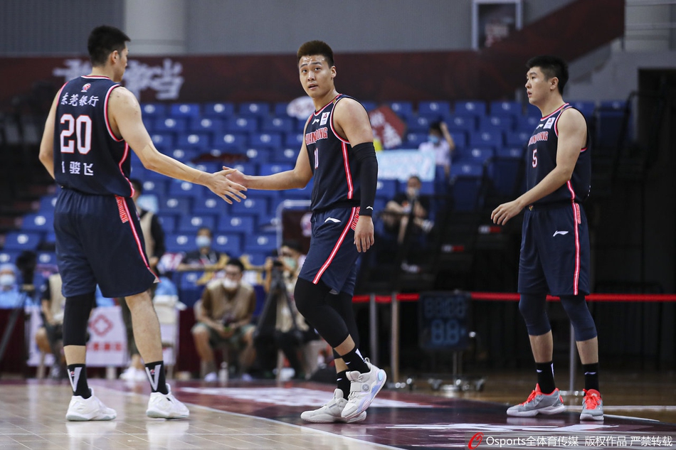 CBA复赛：浙江98-107广东