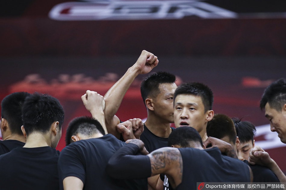 CBA复赛：浙江98-107广东