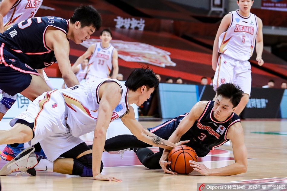 CBA复赛：浙江98-107广东