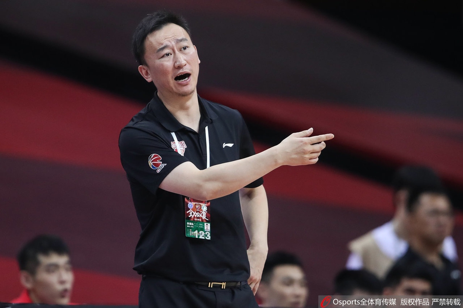 CBA复赛：浙江98-107广东