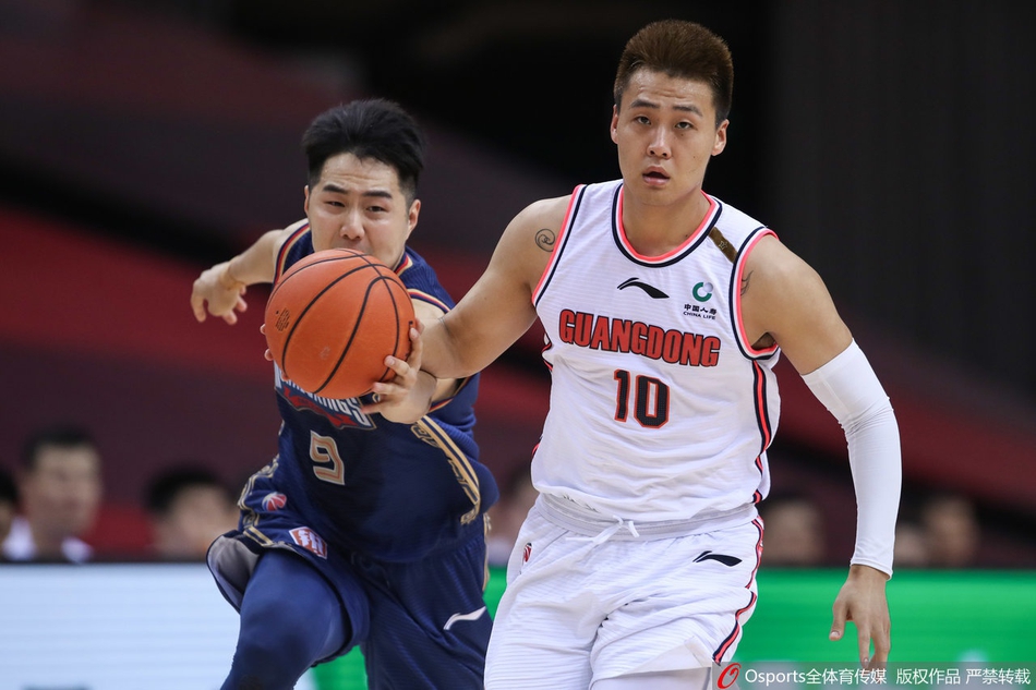 CBA复赛：广东131-106同曦