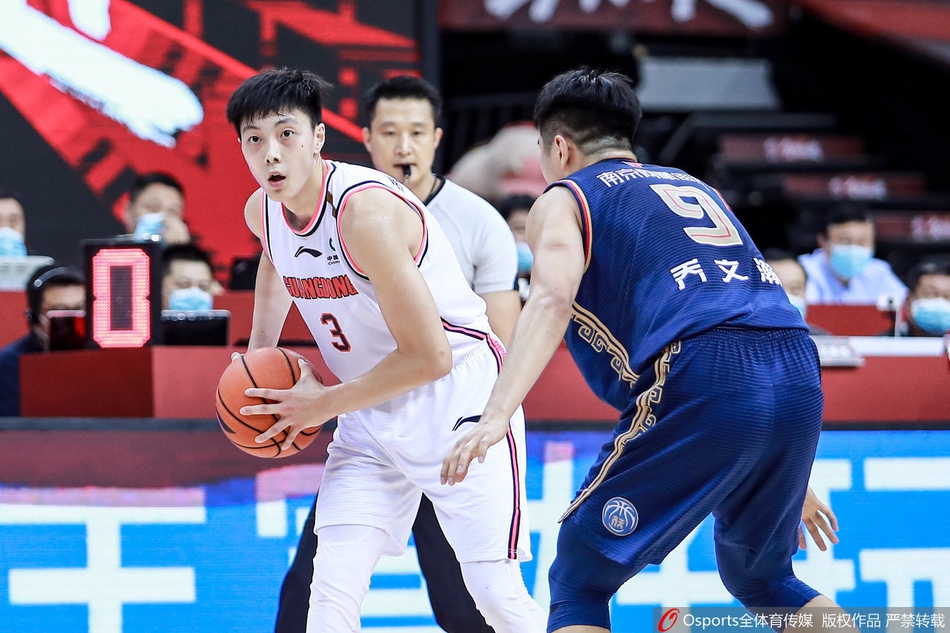 CBA复赛：广东131-106同曦