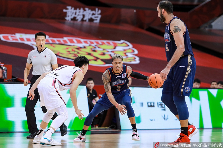 CBA复赛：广东131-106同曦