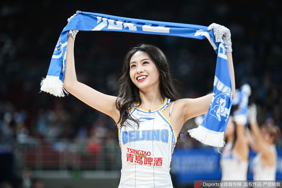 京粤大战之啦啦队PK