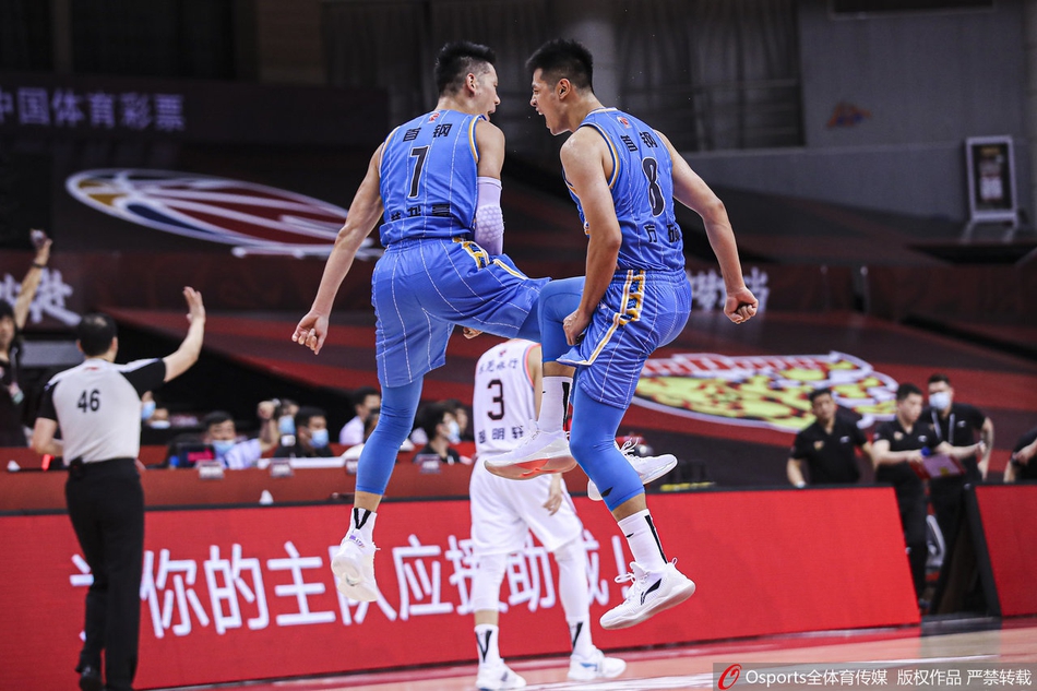 [CBA半决赛]广东111-109北京