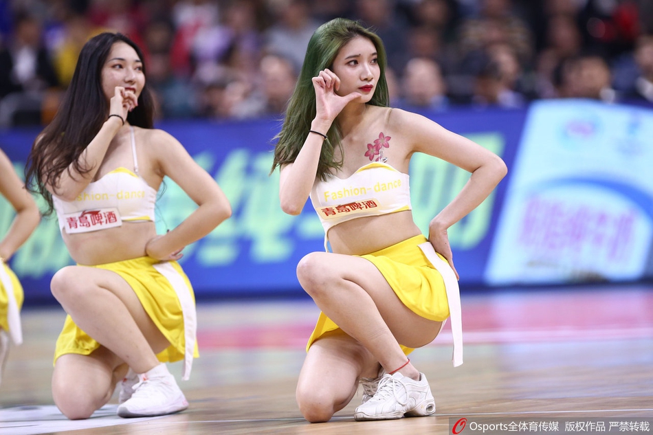 京粤大战之啦啦队PK