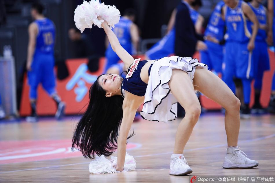 京粤大战之啦啦队PK