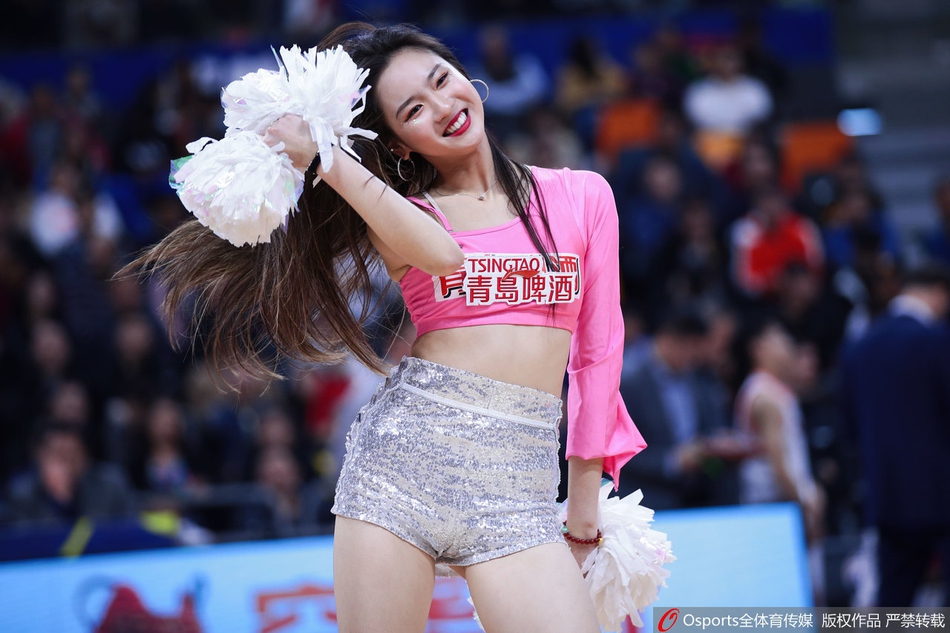 京粤大战之啦啦队PK