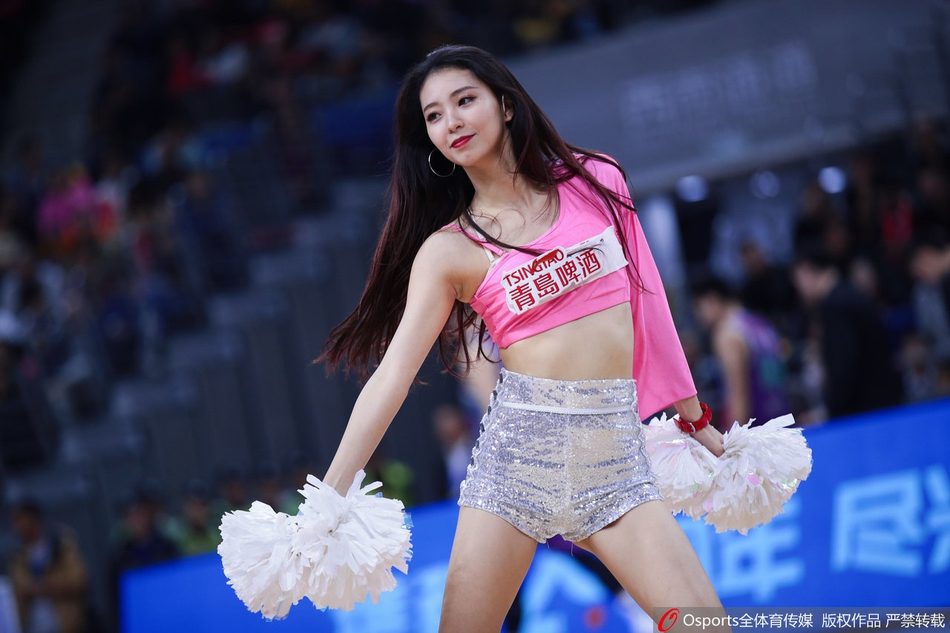 京粤大战之啦啦队PK