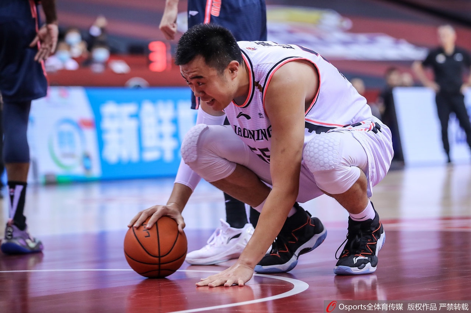 [CBA总决赛]辽宁115-113广东
