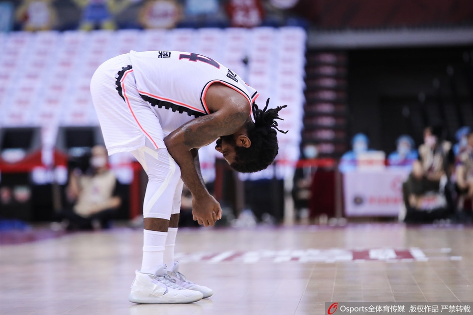 [CBA总决赛]辽宁115-113广东