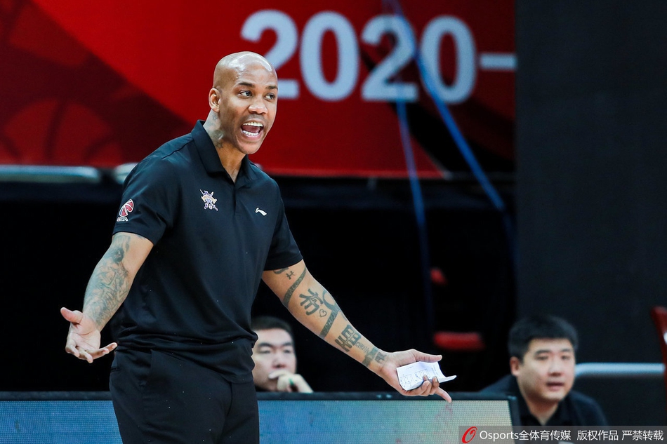 [CBA第2轮]新疆123-92北控