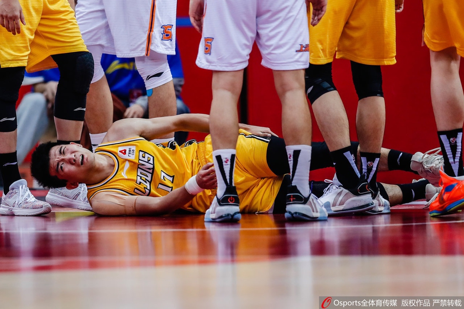 [CBA第9轮]上海98-102广厦