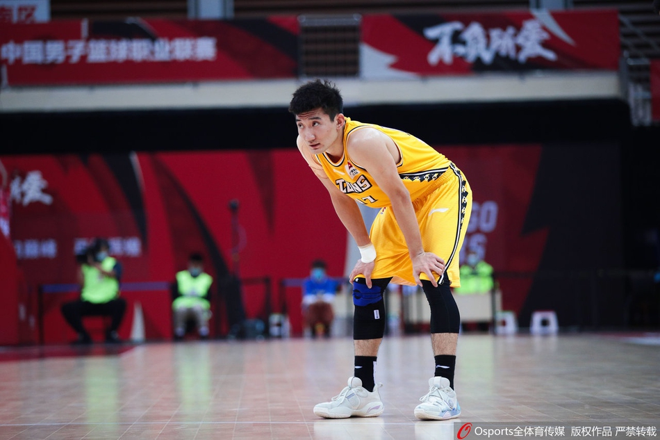 [CBA第9轮]上海98-102广厦