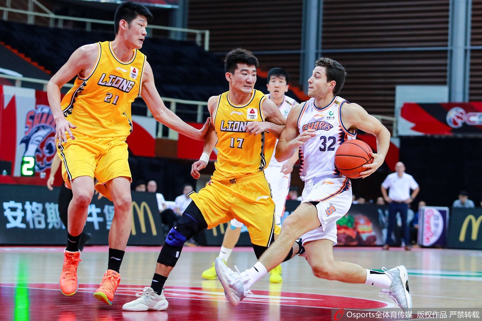 [CBA第9轮]上海98-102广厦