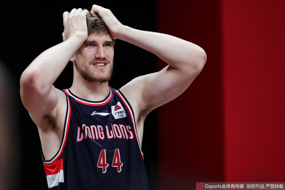 [CBA第9轮]青岛97-94广州