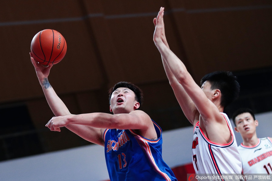 [CBA第10轮]广东121-90四川