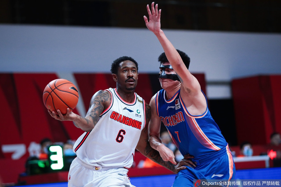 [CBA第10轮]广东121-90四川