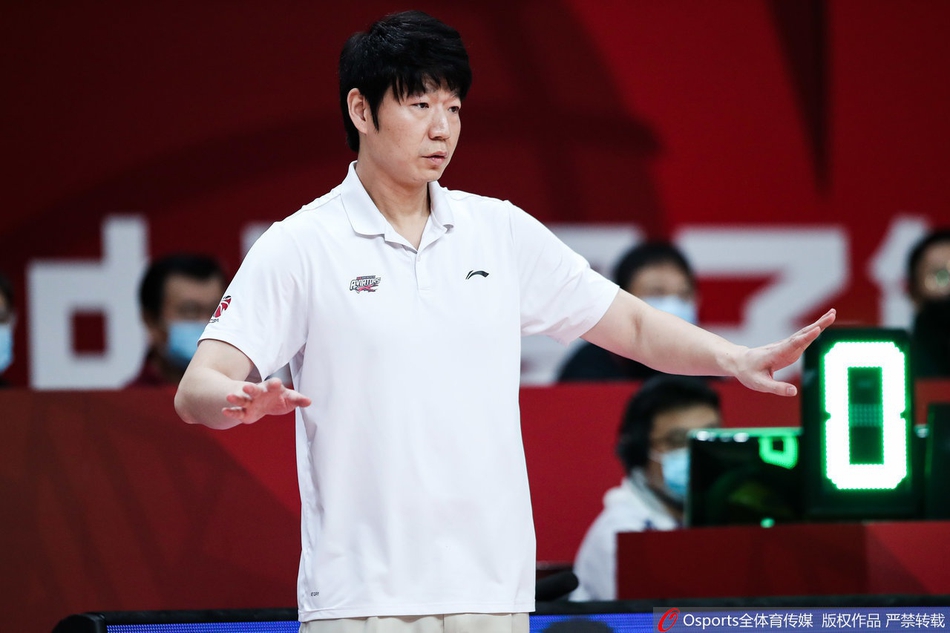 [CBA第12轮]四川100-92深圳