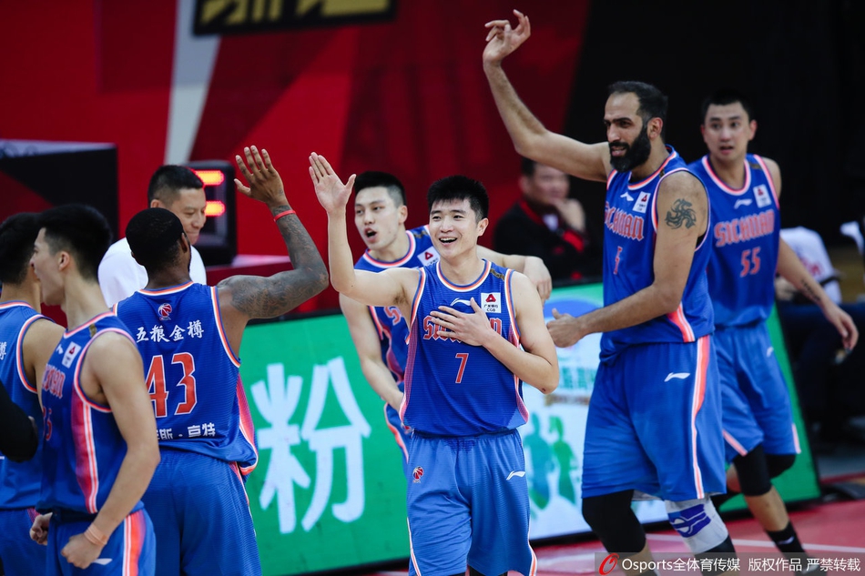 CBA第15轮：广厦110-112四川