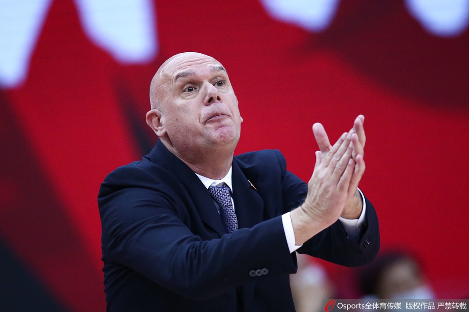 CBA第15轮：北京111-97上海