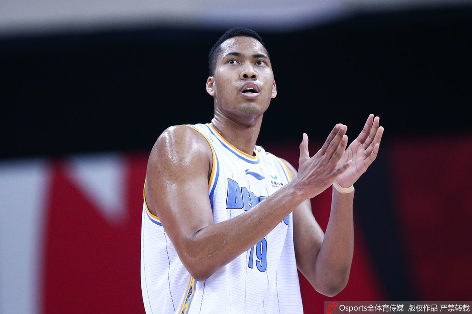 CBA第15轮：北京111-97上海