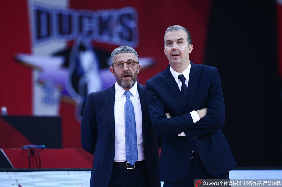 CBA第15轮：北京111-97上海