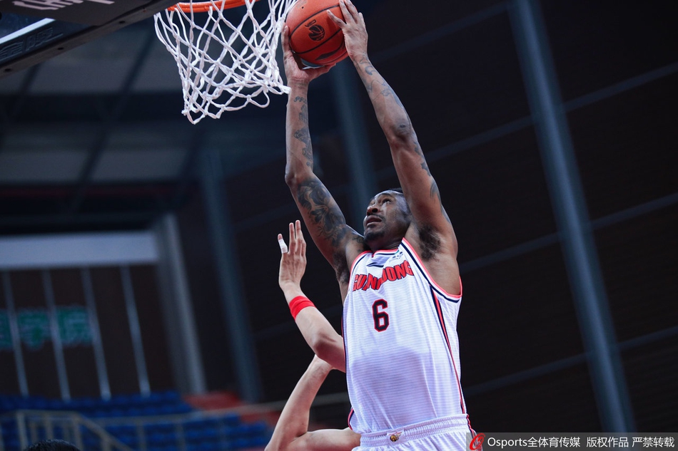 CBA第16轮：广东132-104深圳