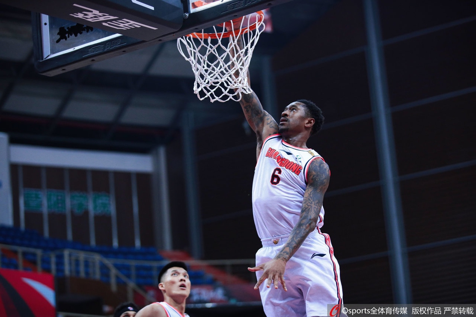 CBA第16轮：广东132-104深圳