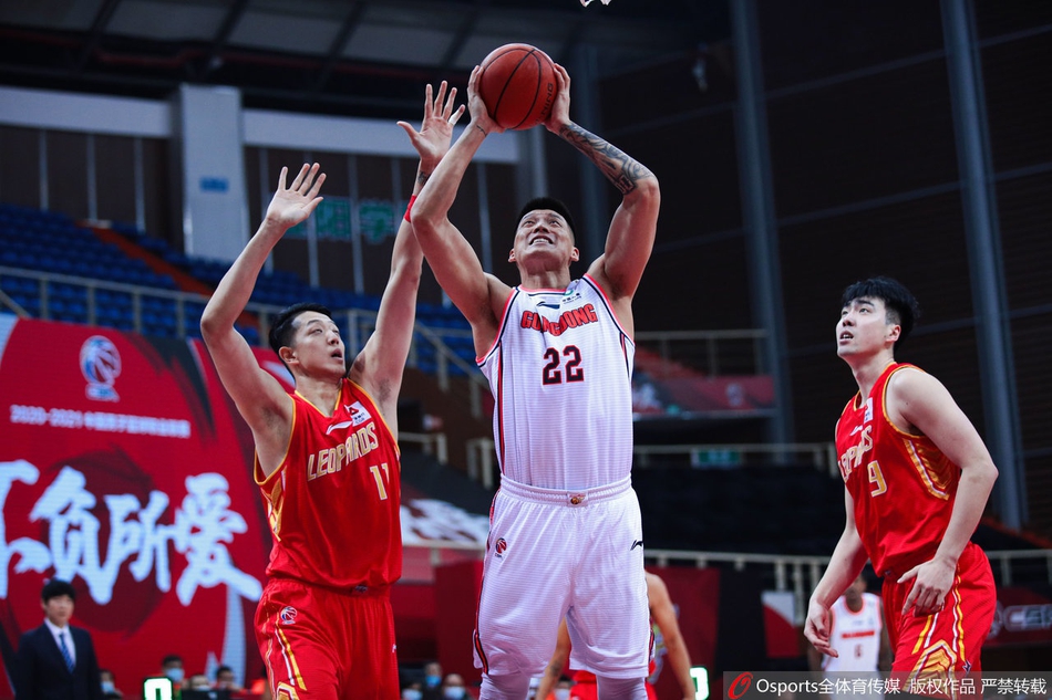 CBA第16轮：广东132-104深圳