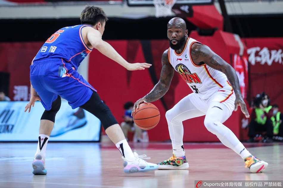 CBA第17轮：吉林90-97新疆