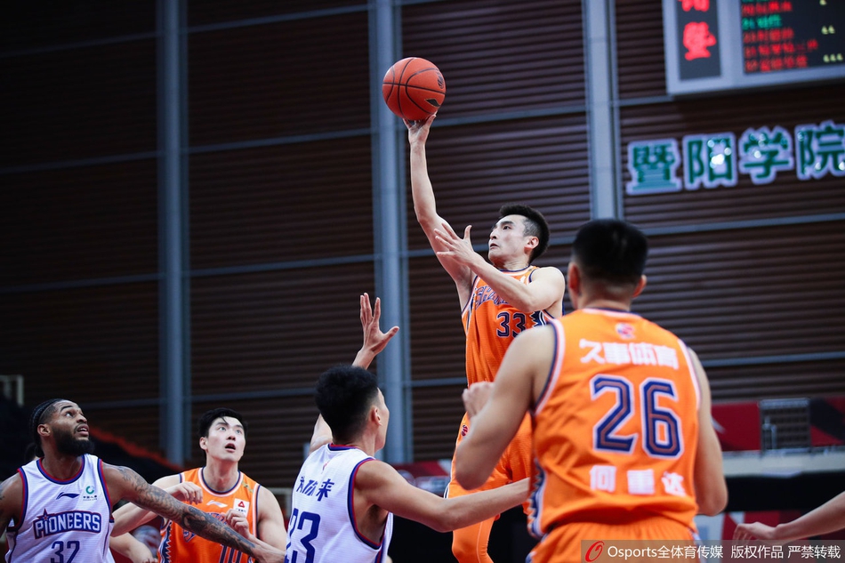 CBA第20轮：天津113-94上海