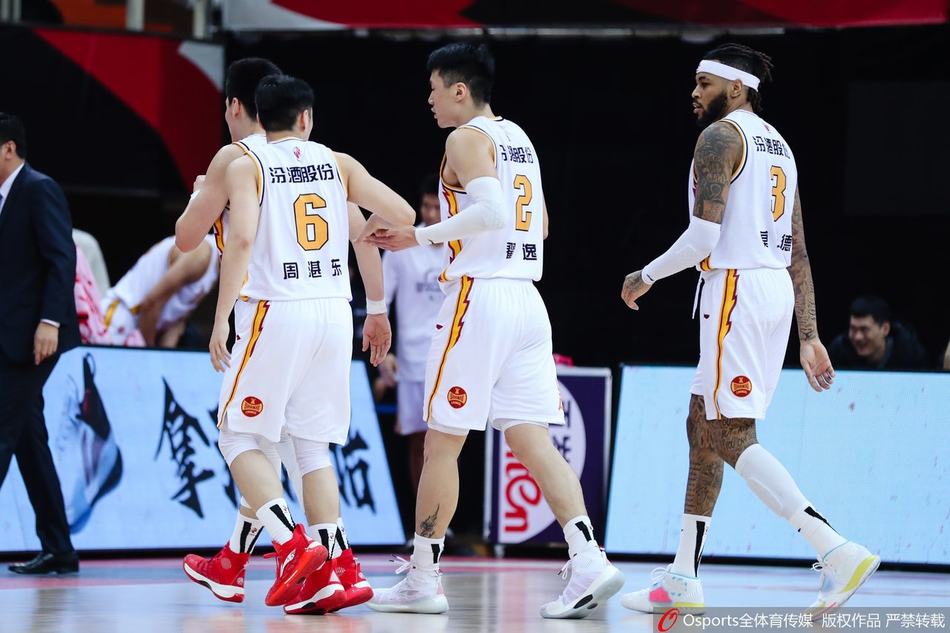 CBA第20轮：山西100-84江苏肯帝亚