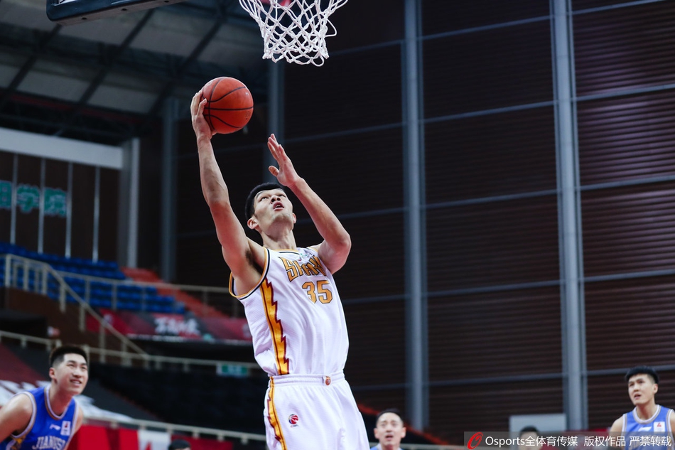 CBA第20轮：山西100-84江苏肯帝亚