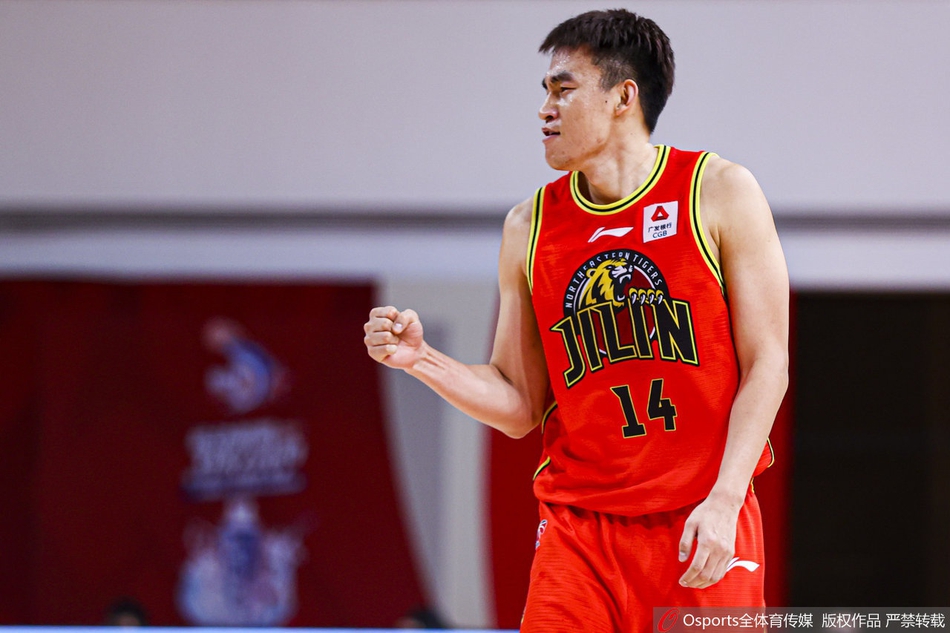 CBA第20轮：福建105-109吉林