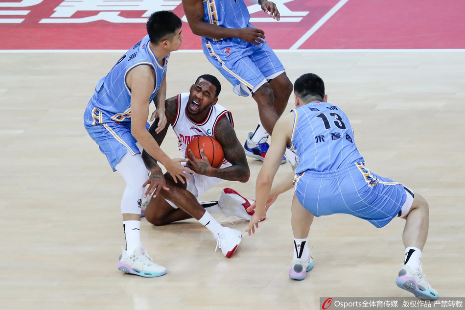 CBA第20轮：青岛102-94北京