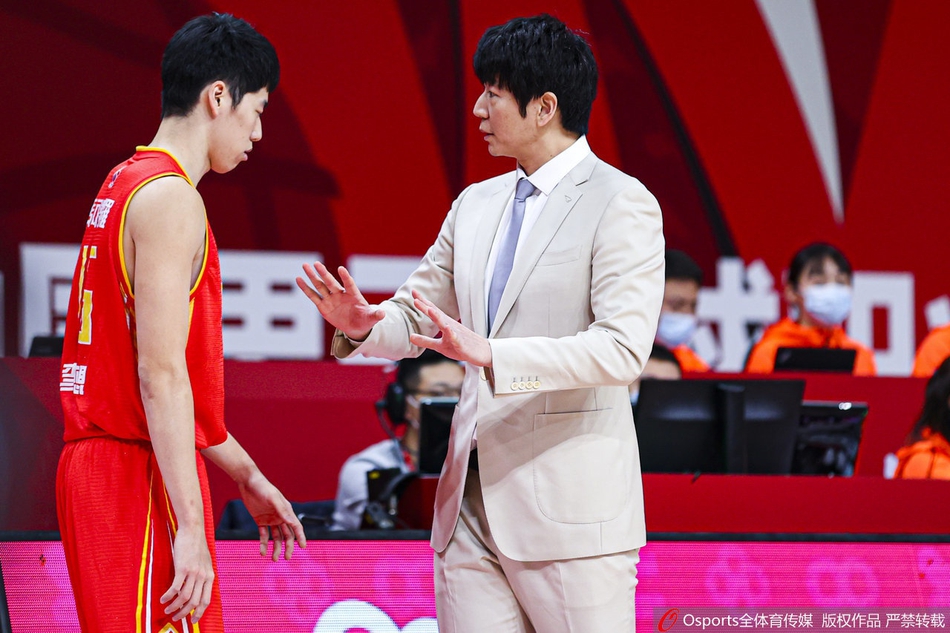 CBA第20轮：广州96-98深圳