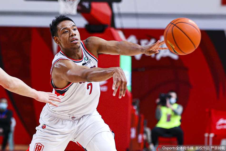 CBA第20轮：广州96-98深圳