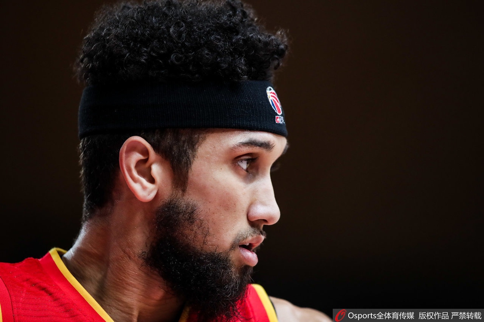 CBA第20轮：广州96-98深圳