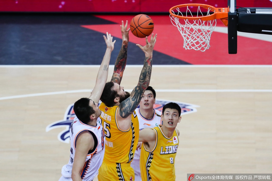 CBA第21轮：上海123-111广厦