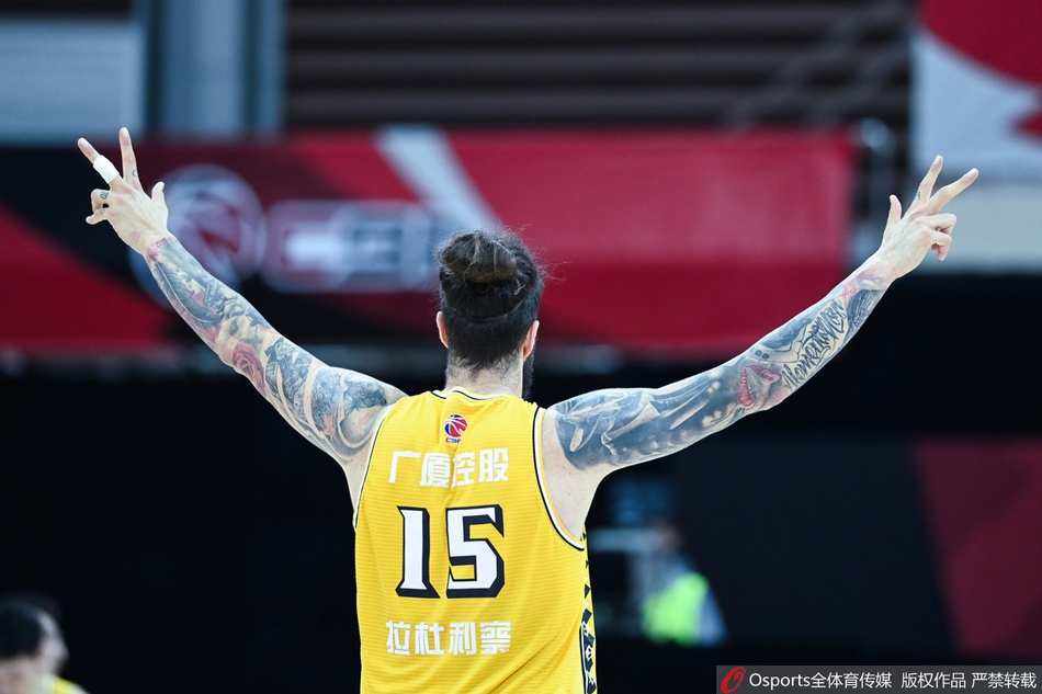 CBA第21轮：上海123-111广厦